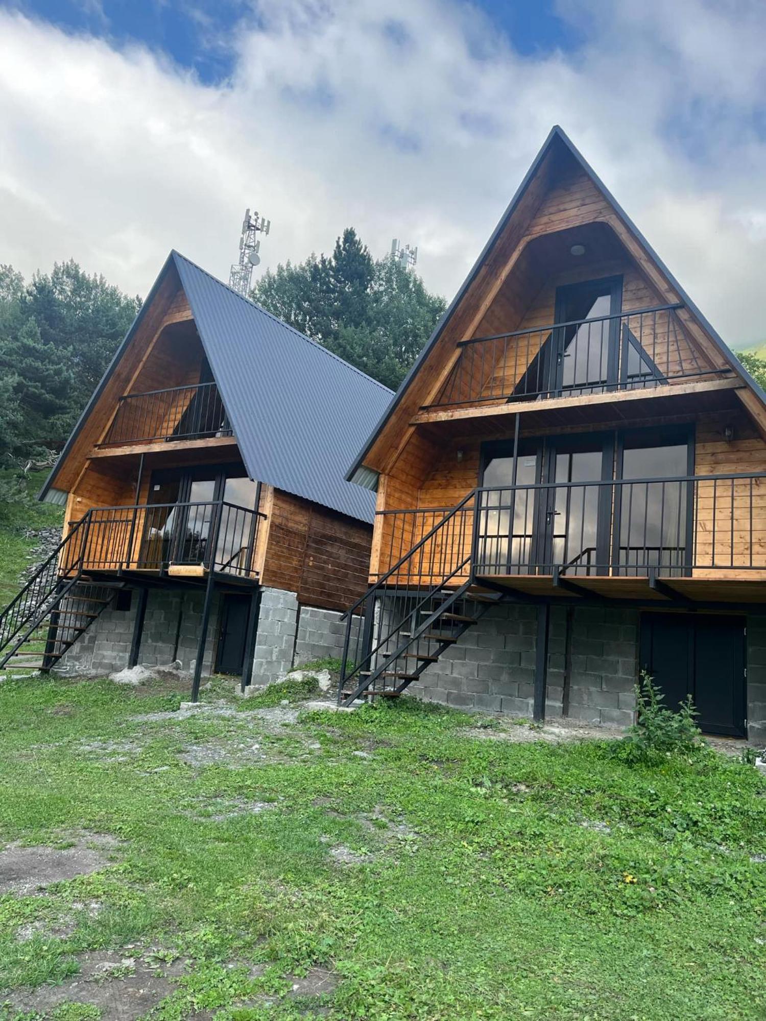 Cottage Paradise Kazbegi Eksteriør bilde