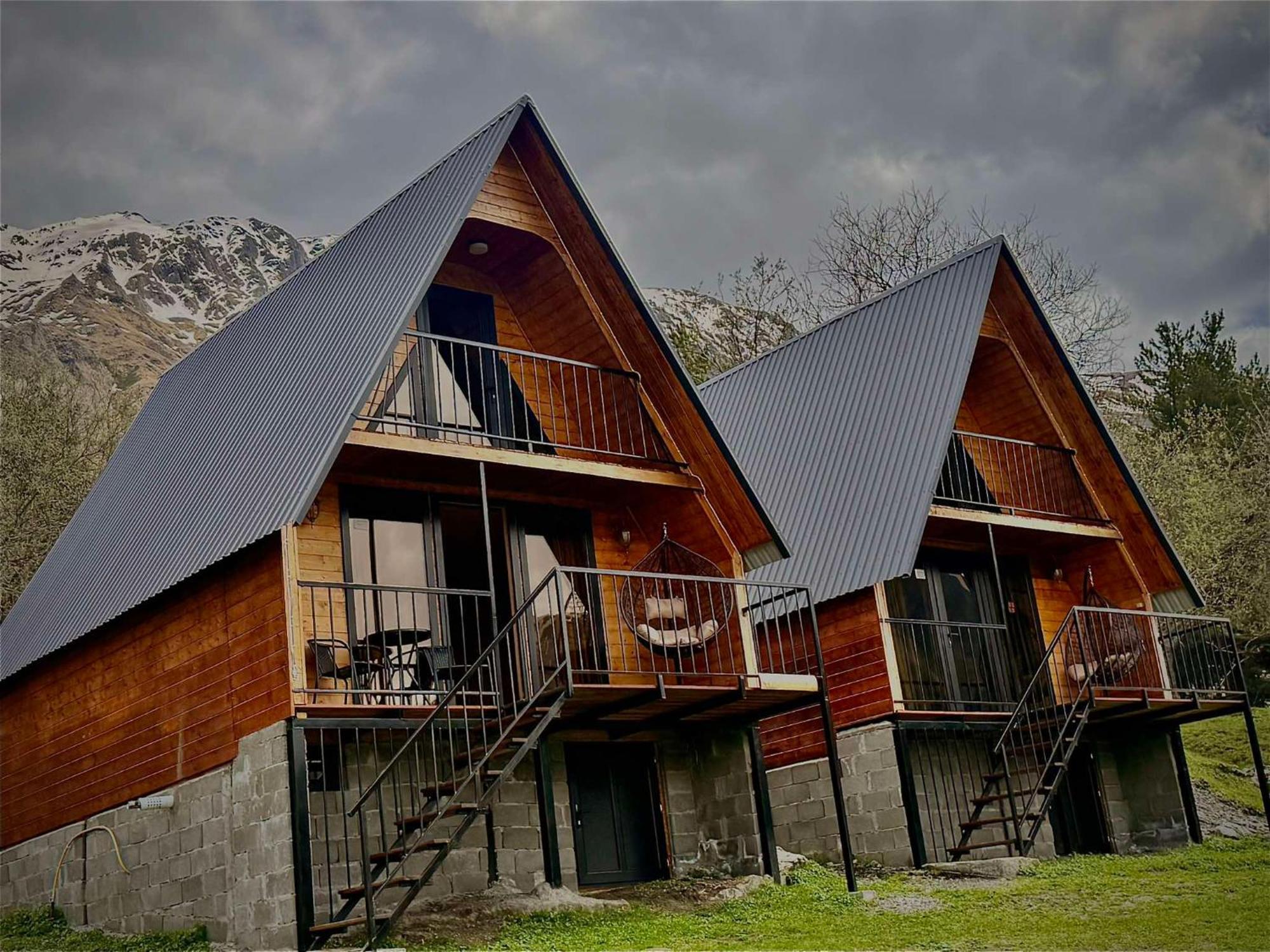 Cottage Paradise Kazbegi Eksteriør bilde